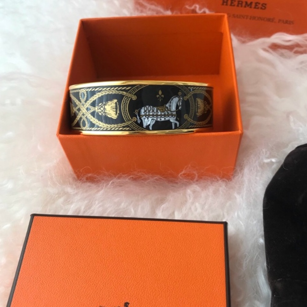 Hermès Bangle bracelet!